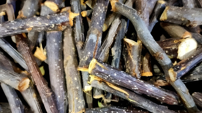 Silvervine wood
