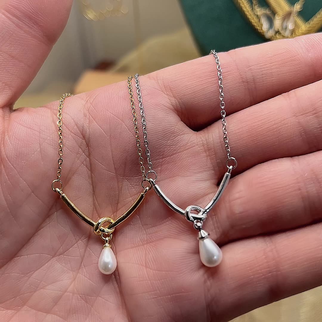 Knotted Pearl Necklace